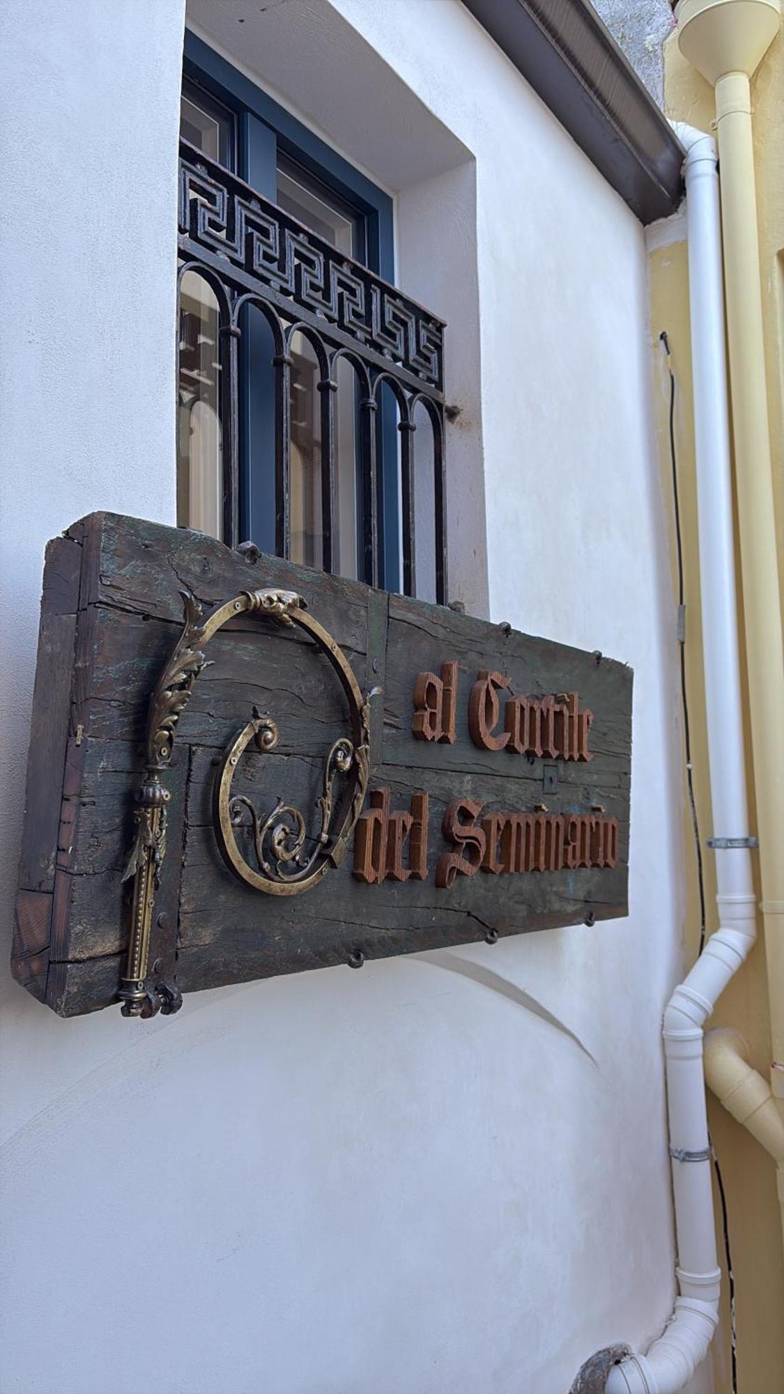 Ferienwohnung Al Cortile Del Seminario Cefalù Exterior foto